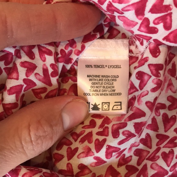 Foxcroft ❤️❤️ buttons down shirt - Picture 9 of 9